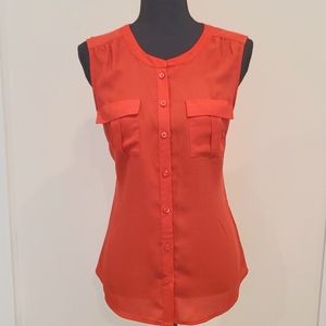 New York & Company Women's Soho Sleeveless Blouse, Large. Peach Color